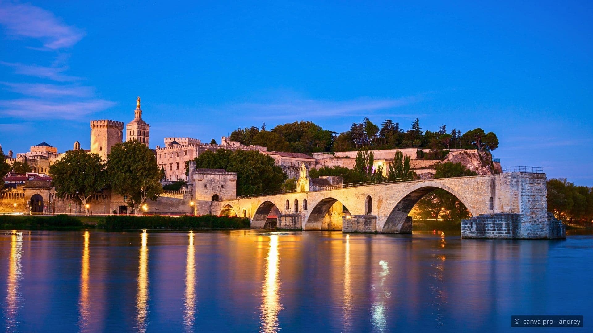 the rhone valley of france and chateauneuf-du-pape